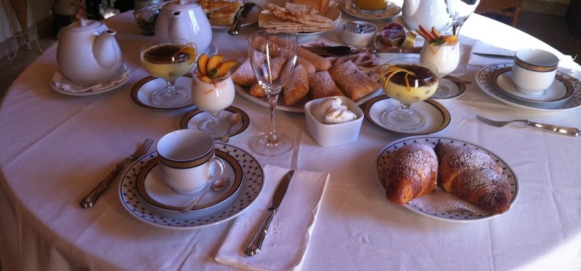 Dove mangiare e dove dormire a Lula, Lula B&B Sa Corte Nova